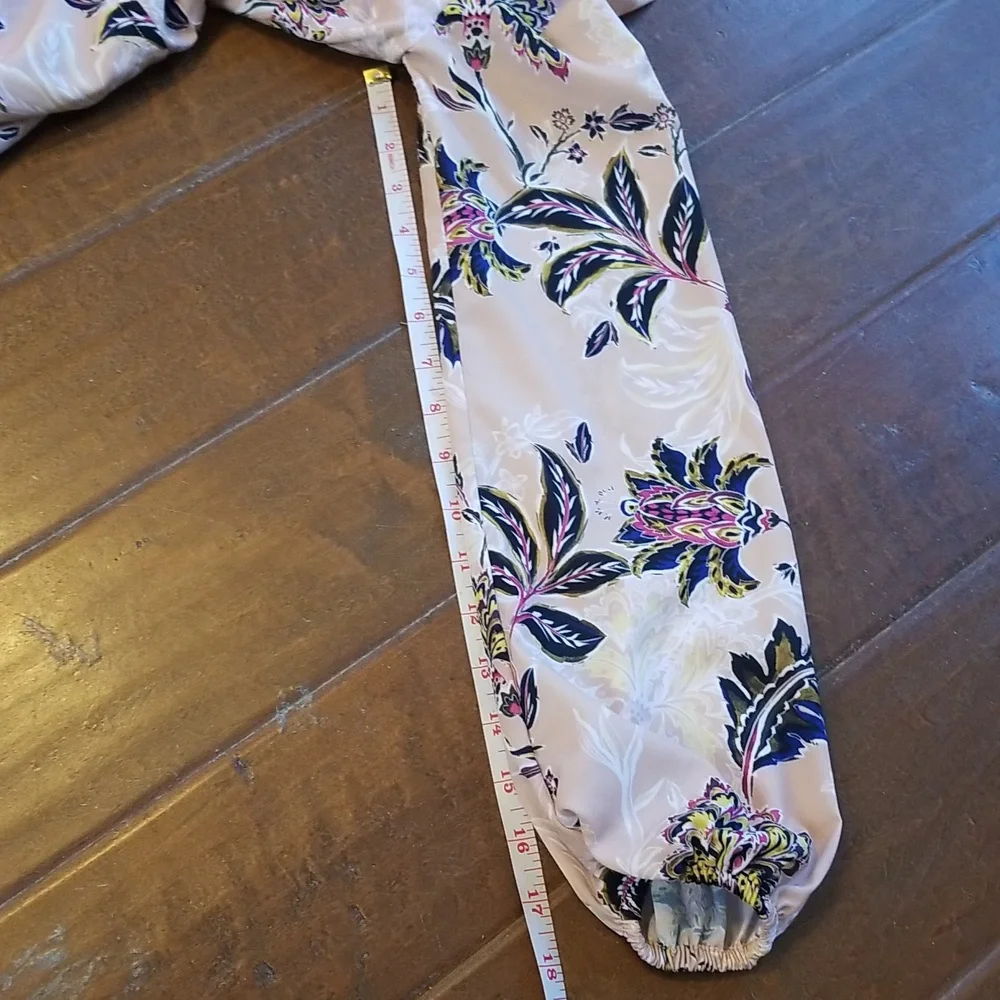 The Jetset Diaries Floral Long Sleeve Maxi Dress Tan Black Below Knee Size Small - Picture 10 of 14